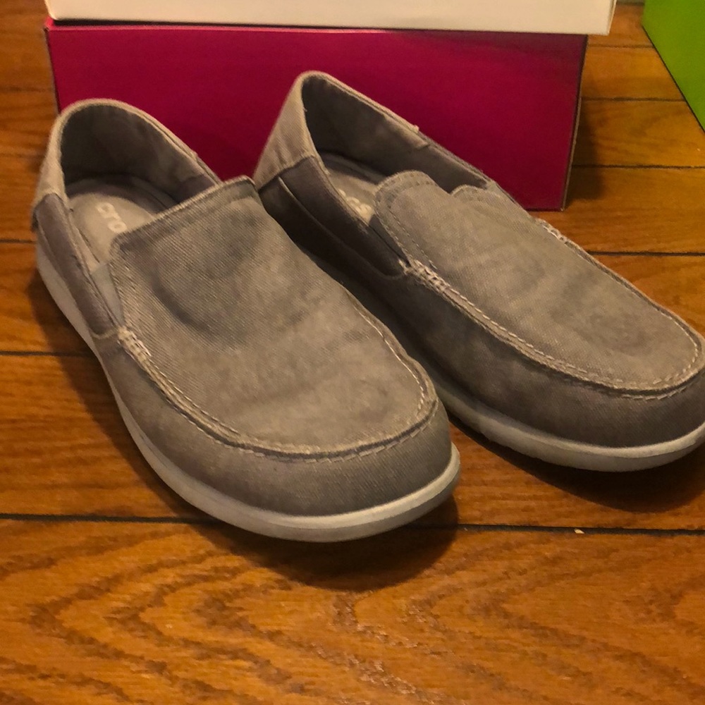 Crocs